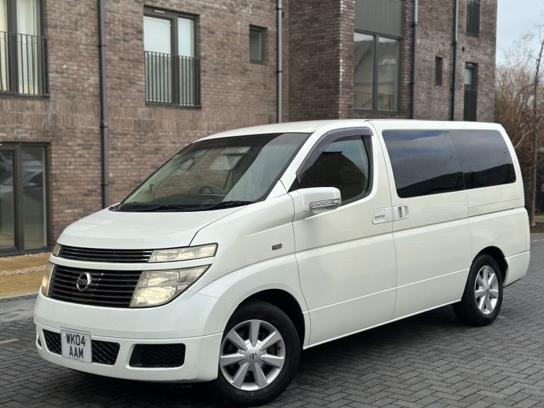 image for 2004 Nissan Elgrand 8 Seater 3.5L Petrol