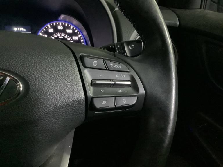 2018 Hyundai KONA 1.0 T-GDi Blue Drive Premium SE SUV 5dr Petrol Manual Euro 6 (s/s) (120 ps) HAT...