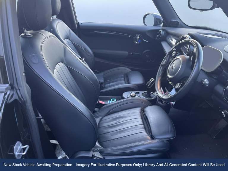 2021 MINI Electric Hatch Cooper SE 32.6kWh Level 3 Hatchback 3dr Electric Auto (184 ps) Hatchback...