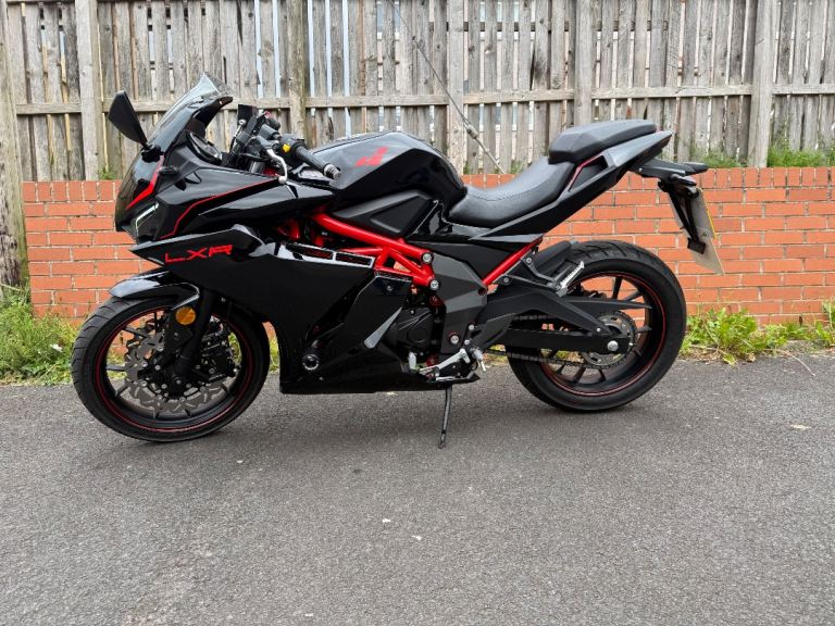 Lexmoto, LXR, 2025, 124 (cc)