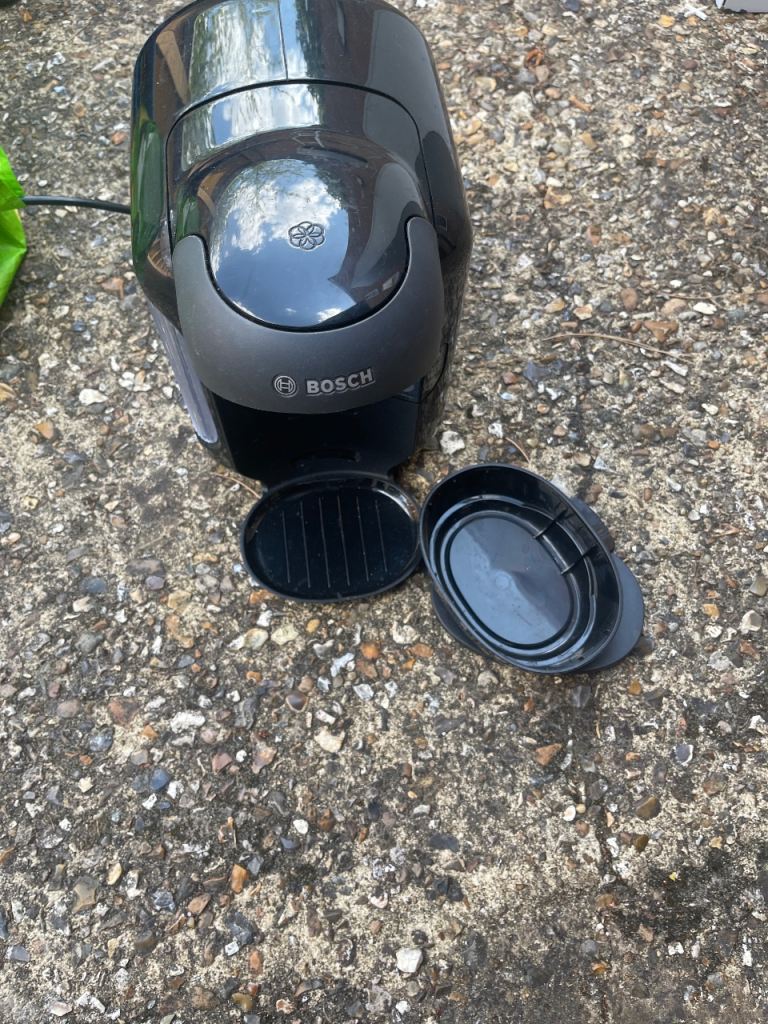 Bosch Tassimo Coffee Machine – Black, Good Condition