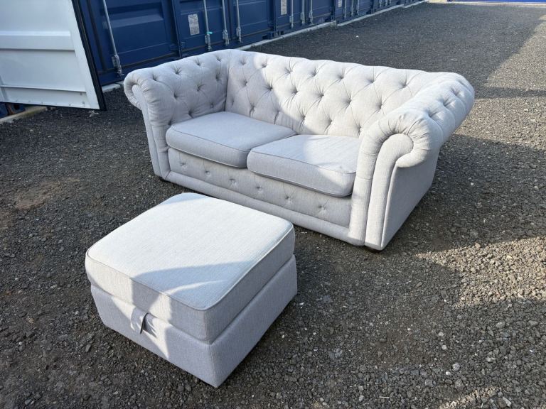 Chesterfield sofa bed