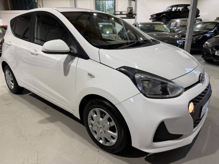 2017 Hyundai i10 1.0 SE 5dr HATCHBACK PETROL Manual