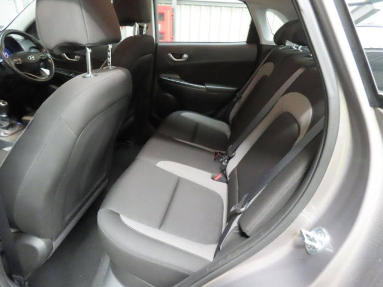 2018 Hyundai KONA 1.0 T-GDi Blue Drive SE SUV 5dr Petrol Manual Euro 6 (s/s) (120 ps) HATCHBACK P...