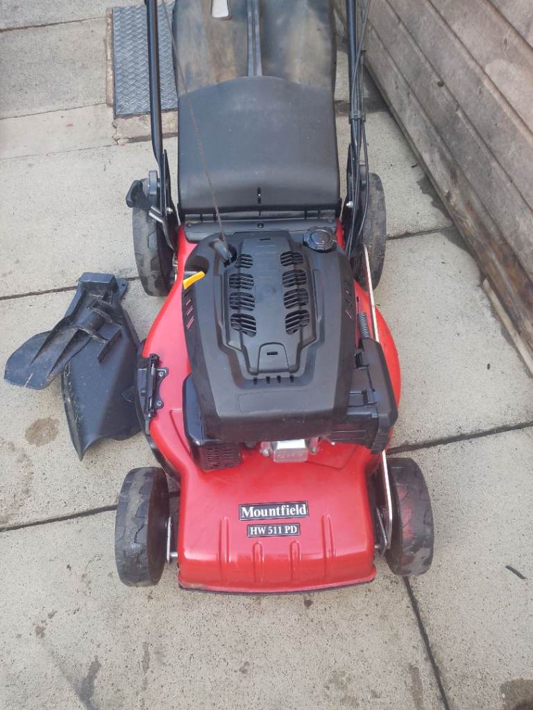 21" mountfield self propelled petrol lawnmower 