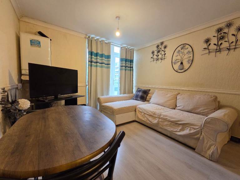 Furnished one-bed flat in NE37 area close to Newcastle