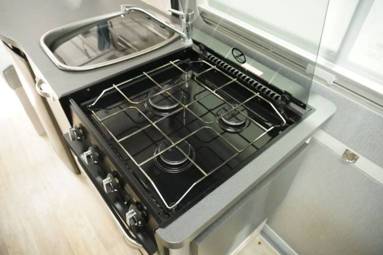 2021 Fiat AUTO-SLEEPERS WARWICK XL 2.3 MultiJetII 35 Maxi Panel Van 5dr Diesel Manual LX H2 Euro ...