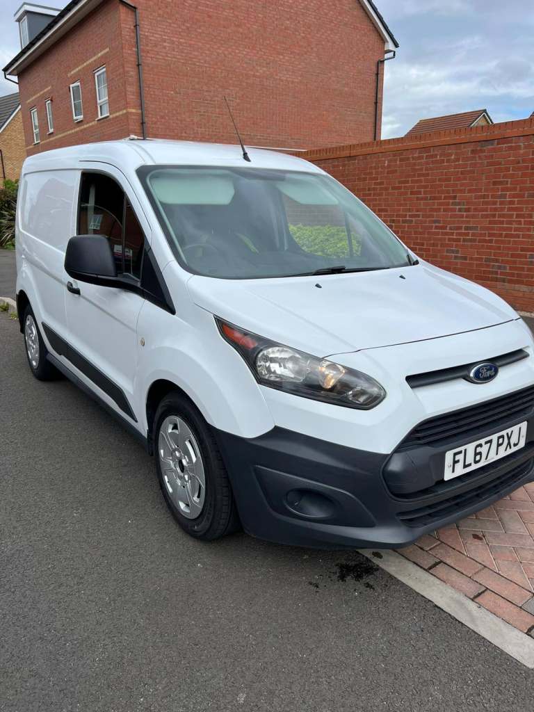 FORD TRANSIT CONNECT 1.5 TDCI VAN, 67reg , LOW MILEAGE , FSH , WHITE , VGC