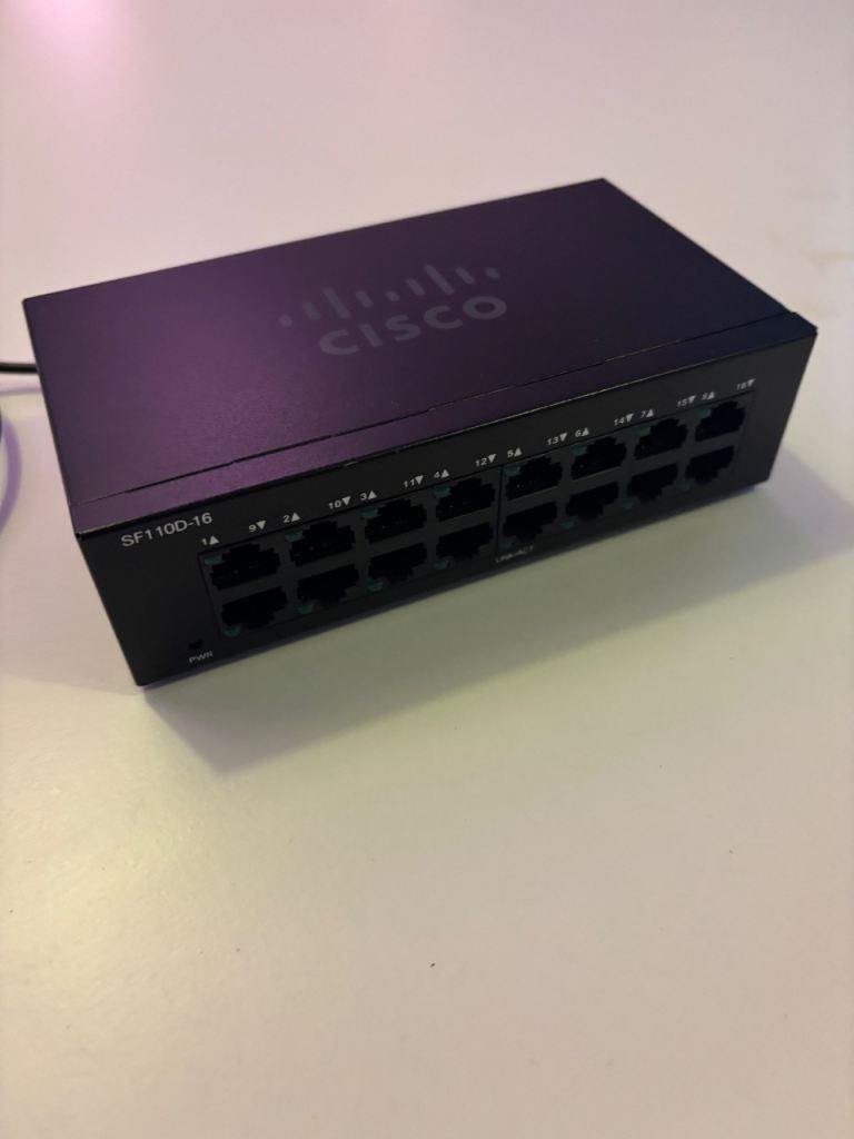 Cisco SF110D-16 16-Port Desktop Switch with Power Supply