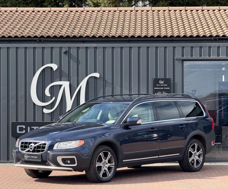 2013 Volvo XC70 2.4 XC70 SE Luxury D5 AWD Auto 4WD 5dr Estate Diesel Automatic