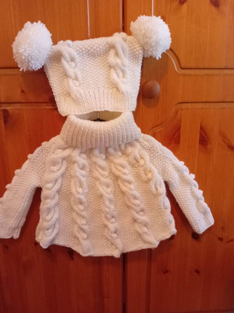 Hand knitted poncho set