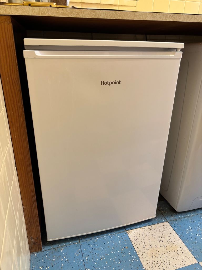 image for Hotpoint under counter fridge