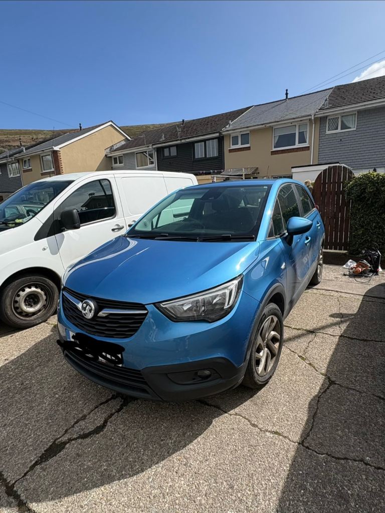 Vauxhall, CROSSLAND X, Hatchback, 2018, Manual, 1560 (cc), 5 doors