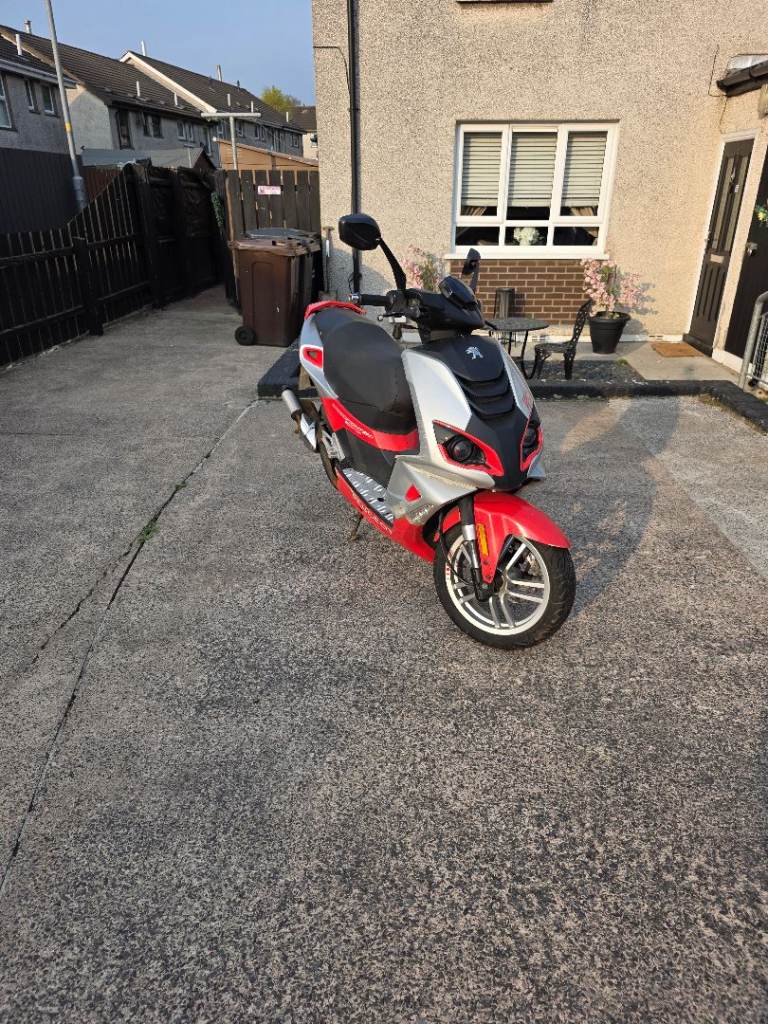 Peugeot, SPEEDFIGHT, 2017, 49 (cc)