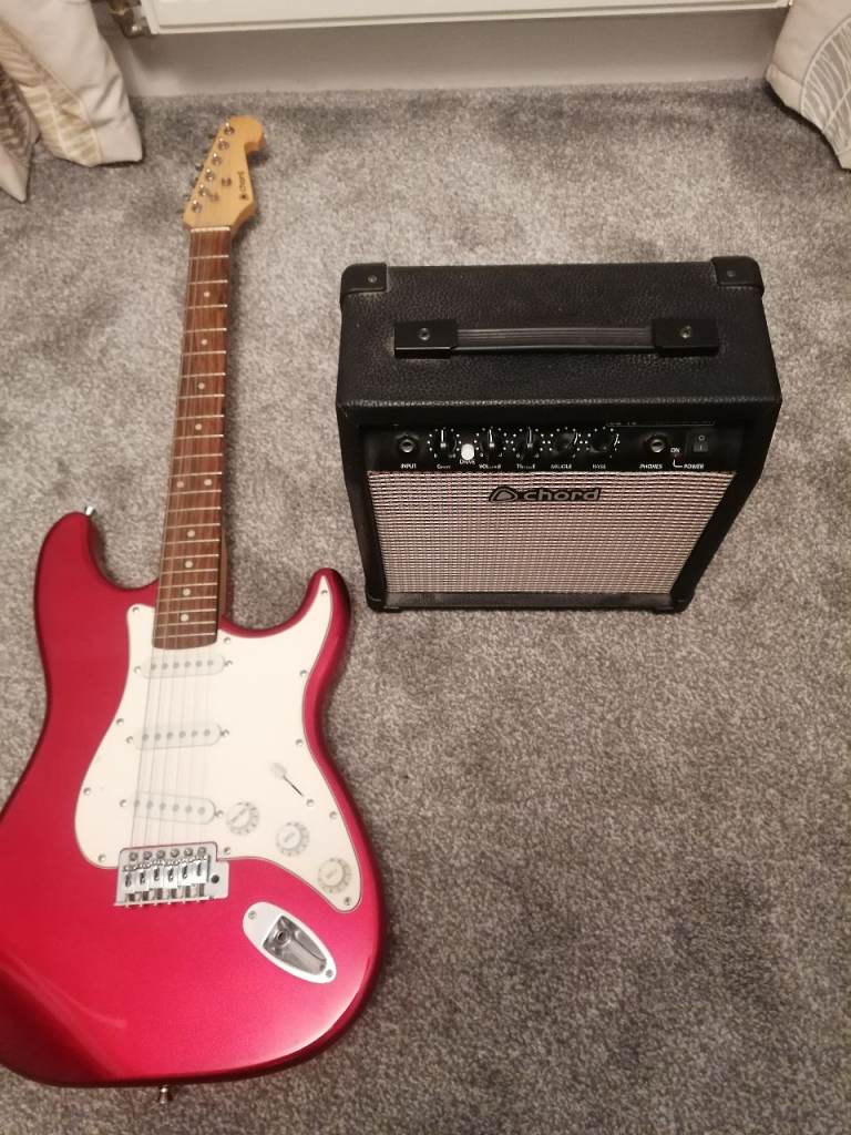 Guitar and amplifier 