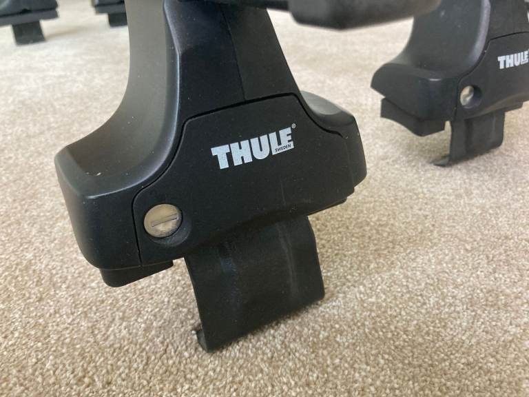 Thule Square Roof Bars Skoda Fabia 5-Dr Hatchback 07-14 Plus Fitting Kit 5120
