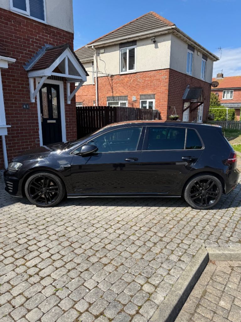 Volkswagen, GOLF, GTD, Hatchback, 2016, Semi-Auto, 1968 (cc), 5 doors