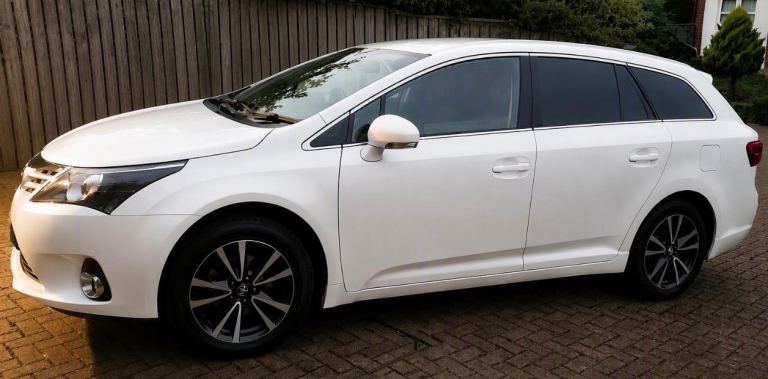 Toyota, AVENSIS, Estate, 2013, Manual, 1998 (cc), 5 doors