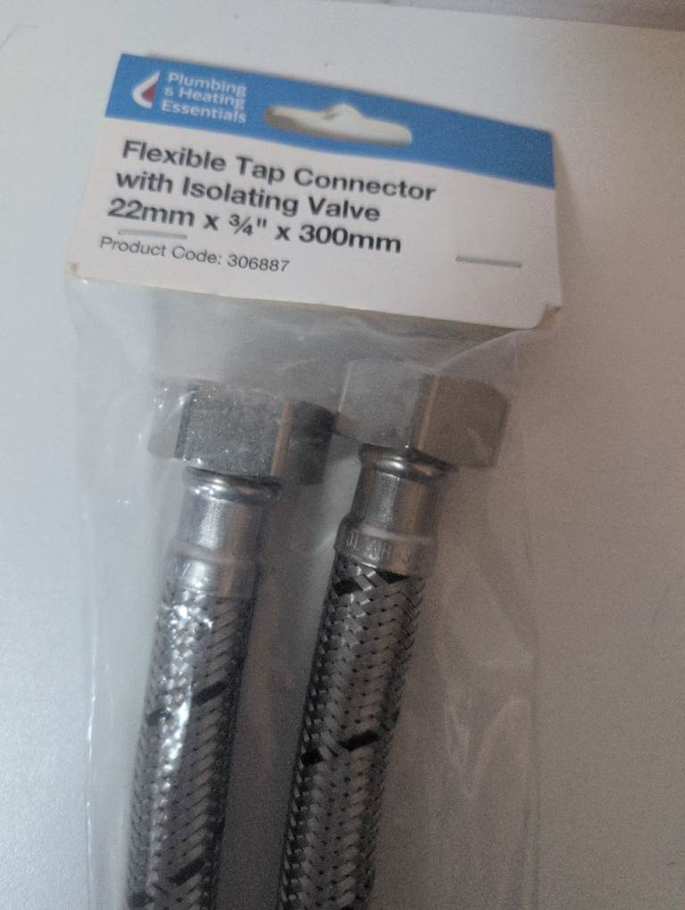 Flexible Tap Connector with Isolating Valve 22mm x 3/4" x 300mm