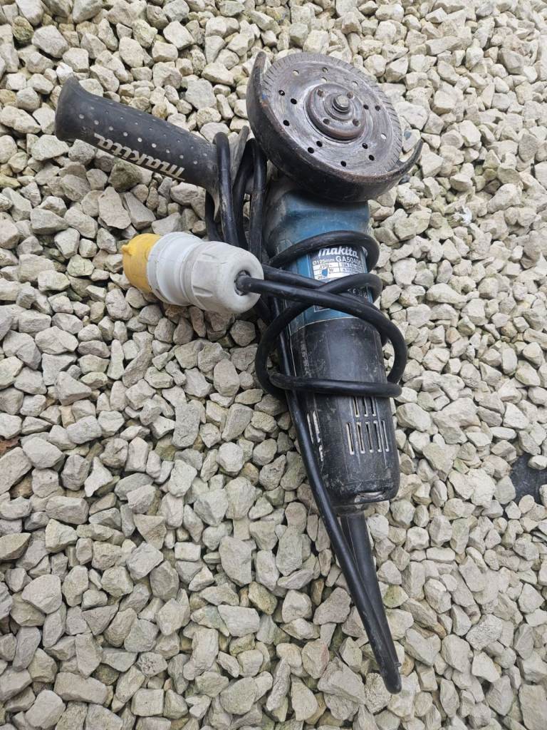 Makita GA5040C Angle Grinder – Good Condition