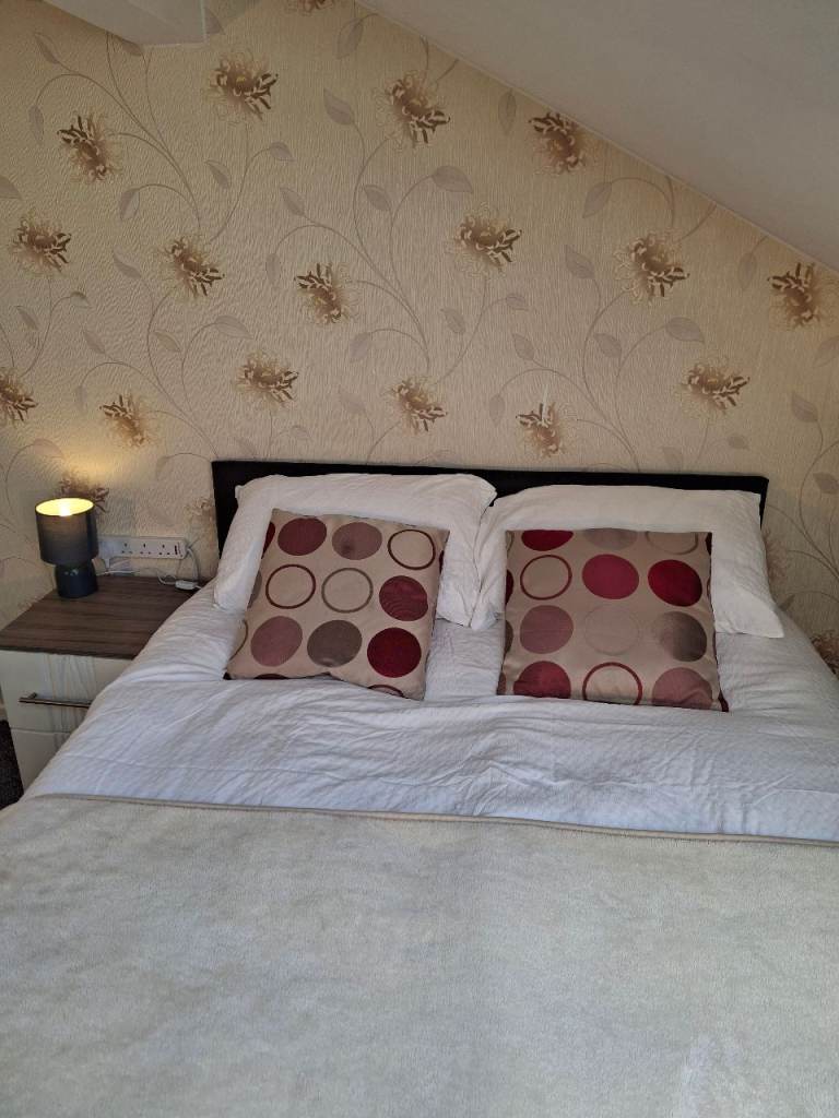 Luxury Room to Rent (All Bills Included)