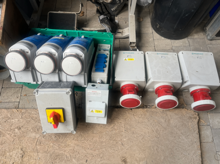 3 Phase 32 amp & 63 amp Industrial Plugs and Sockets Box