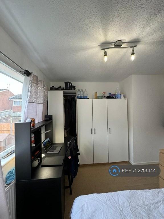 1 bedroom in Buttmarsh Close, London, SE18 (#2713444)