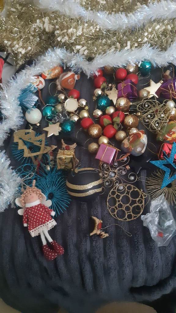 Christmas trees plus extras job lot