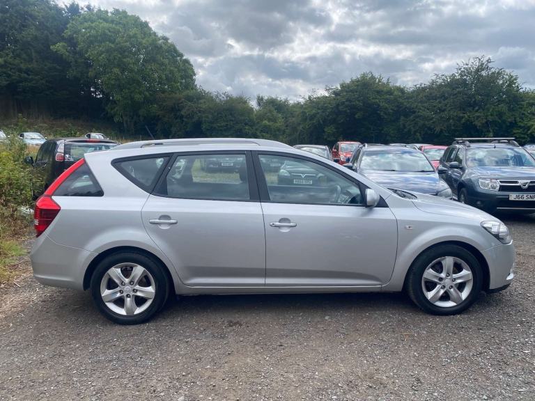 2012 Kia Ceed 1.6 CRDi EcoDynamics 2 Sports Wagon Euro 5 (s/s) 5dr Estate Diesel Manual