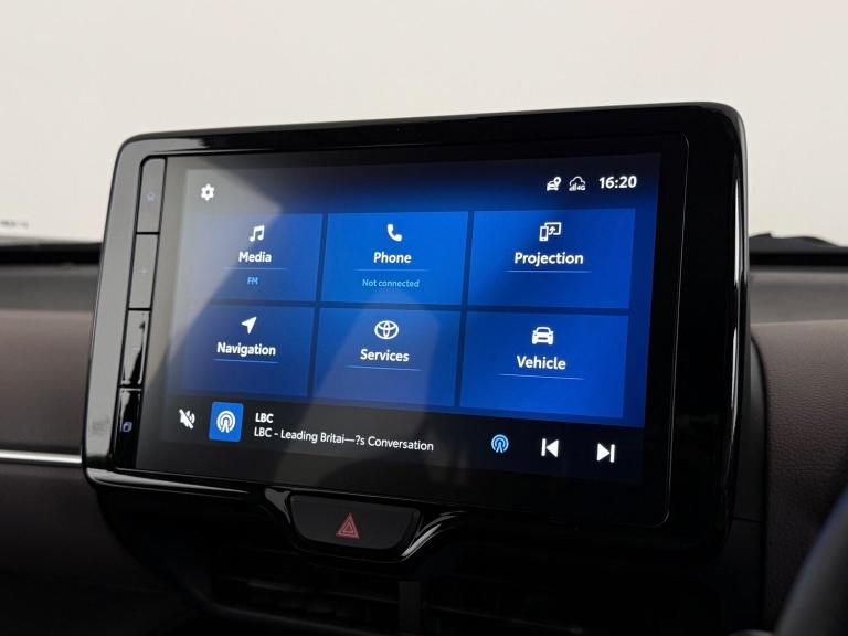 2023 Toyota Yaris Cross 1.5 VVT-h Excel E-CVT Euro 6 (s/s) 5dr HATCHBACK Petrol/Electric Hybrid A...