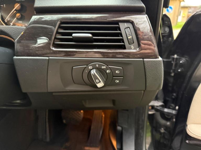 2012 BMW 3 Series 320d Sport Plus 2dr Step Auto CONVERTIBLE DIESEL Automatic