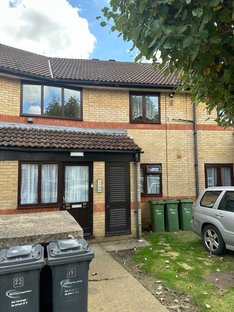 A very nice one bedroom flat on Kilmarnock Gardens RM8