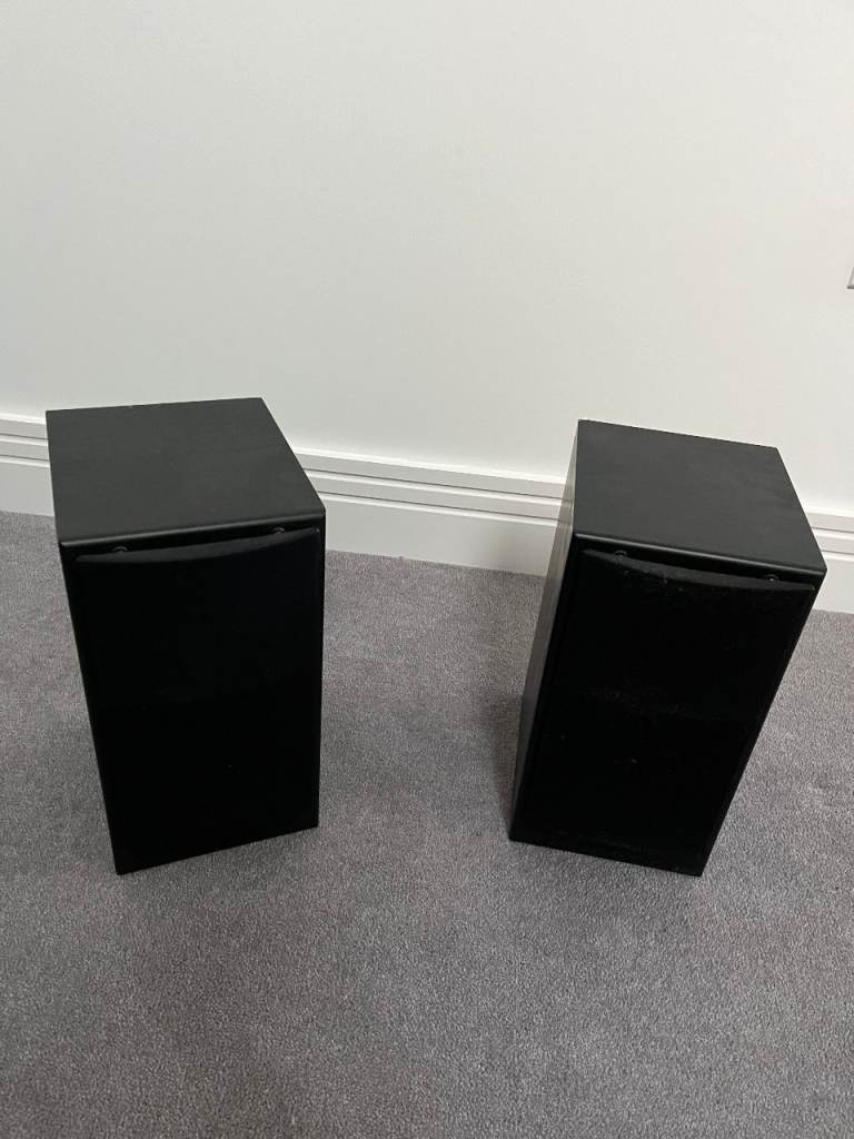 Pair of REGA Ara retro speakers