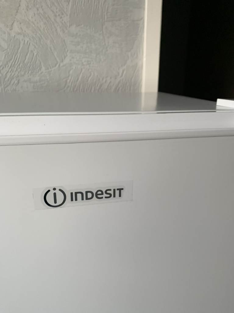 INDESIT Brand new fridge with small freezer compartment 
