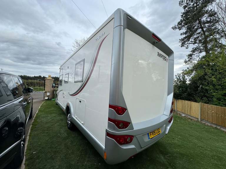 2015 FIAT RAPIDO 7065FF DESIGN MOTORHOME GENUINE 3500 MILES! FULL MOT STUNNING!!