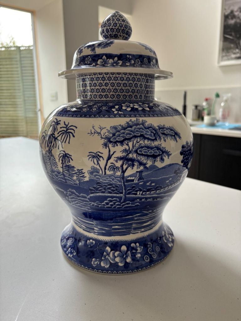 Spode China jar / vase with lid