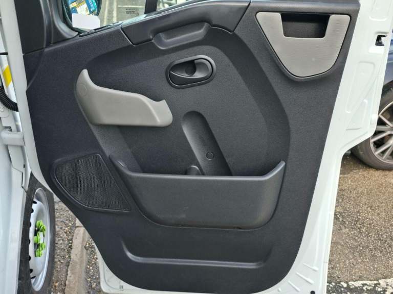 2018 Vauxhall Movano 2.3 CDTI H2 Van 130ps PANEL VAN DIESEL Manual