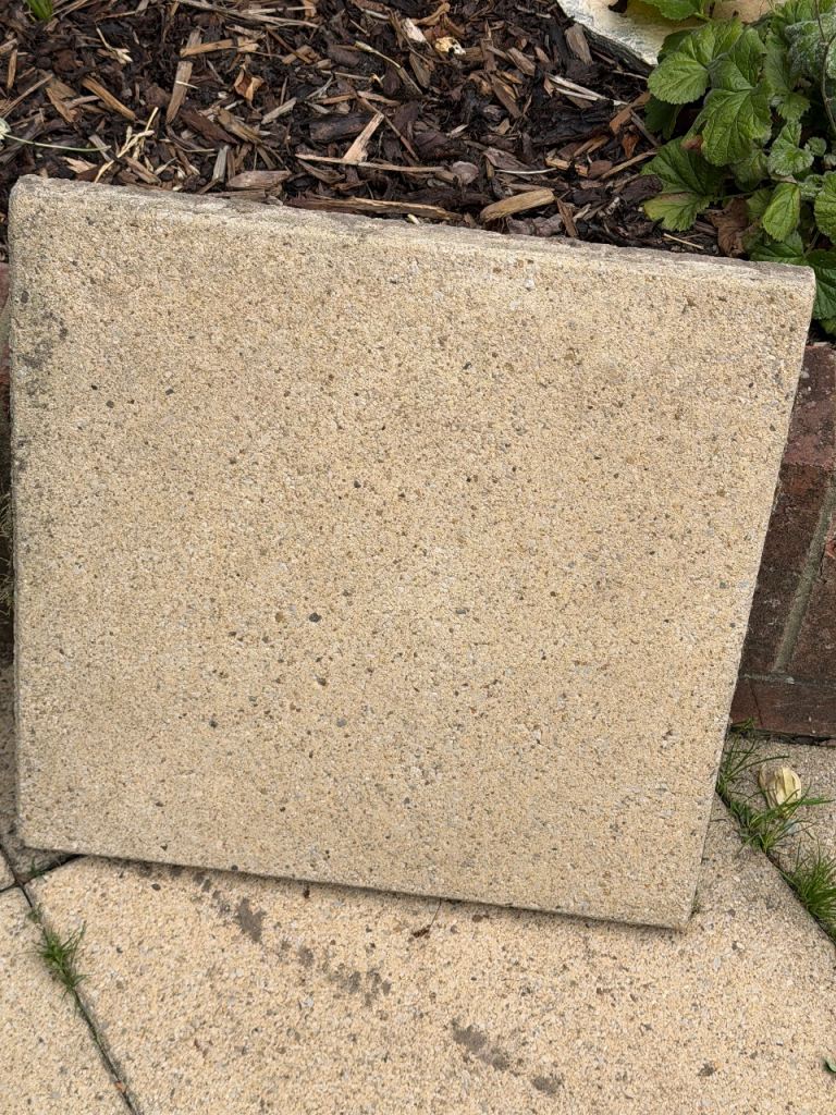 Paving Flags – Sandstone Colour