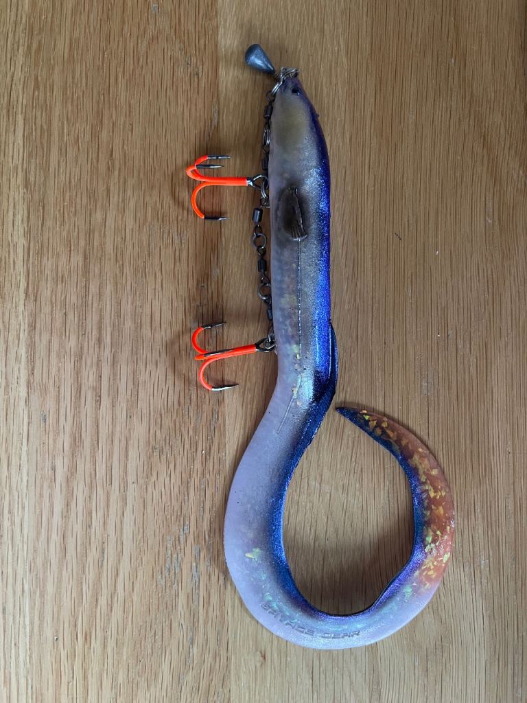 Savage Gear 3d eel - big pike fishing lure + BKK UV stinger rig