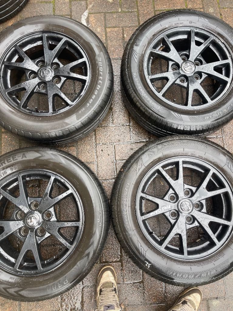 vauxhall wheels+tyres