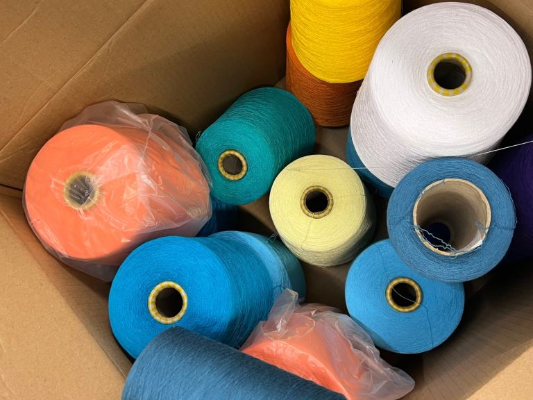Box of yarn, joblot