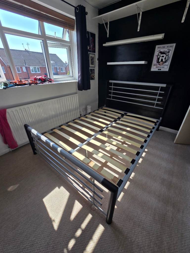 Free ,Metal Bed Frame with Wooden Slats – Double Size