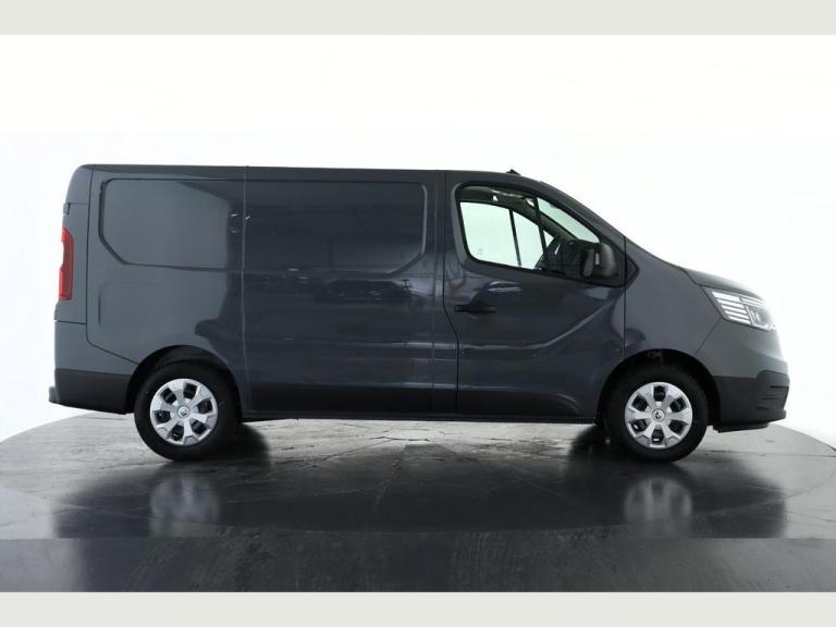 2025 Renault Trafic SL30 Blue dCi SWB 130 BHP  Advance Panel Van Van  Diesel Manual