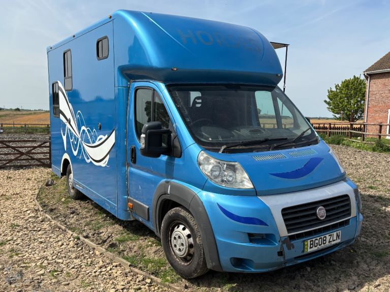 Fiat Ducato 3.5t Horse Lorry