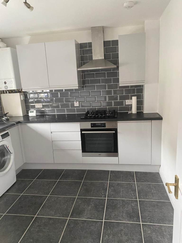 3 Bedroomed house to let
