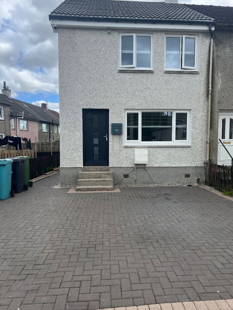 3 bed house for rent (Coatbridge)