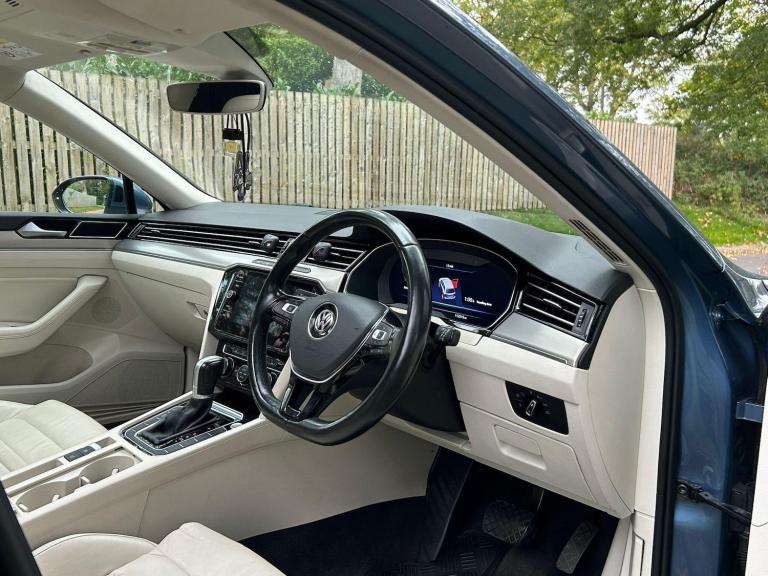 2015 Volkswagen Passat 1.6 TDI BlueMotion Tech GT DSG Euro 6 (s/s) 5dr ESTATE Diesel Automatic