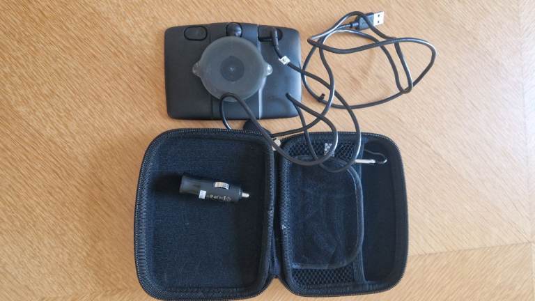 TomTom Sat Nav with Carry Case