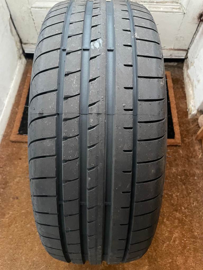 Goodyear Eagle F1 Asymetric 3 205/45/R17 88W