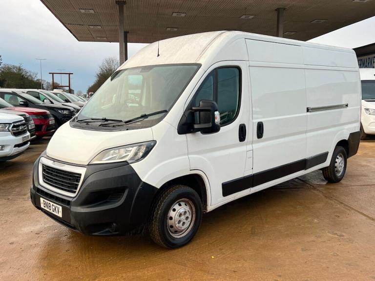 2018 Peugeot Boxer 2.0 BlueHDi 335 Professional Panel Van 5dr Diesel Manual L3 H2 Euro 6 (130 Pan...